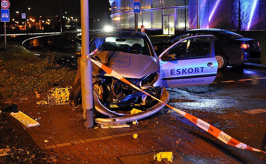 VU Koeln Kalk Strasse 17 Juni Gummersbacherstr P12.JPG